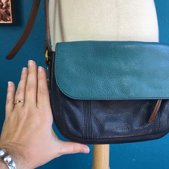 Fossil Crossbody Leather Purse, Teal & Navy - Picture 6 of 8